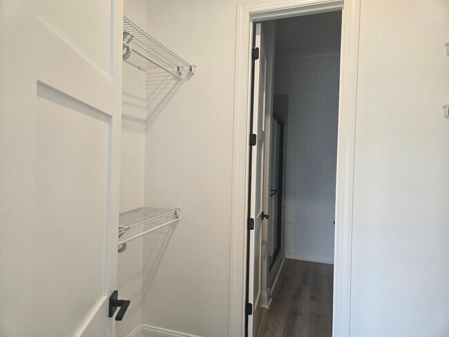 Building Photo - Brand new and waiting for you. 5 bedroom, ...