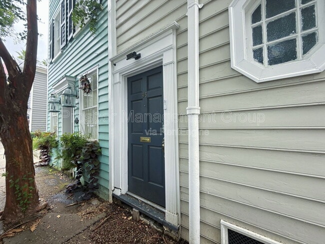 Building Photo - 93 Tradd St