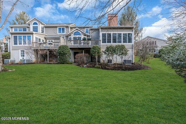 Building Photo - 132 Silvermist Ct