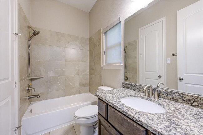 Building Photo - 2827 Winthrop Mdw Wy