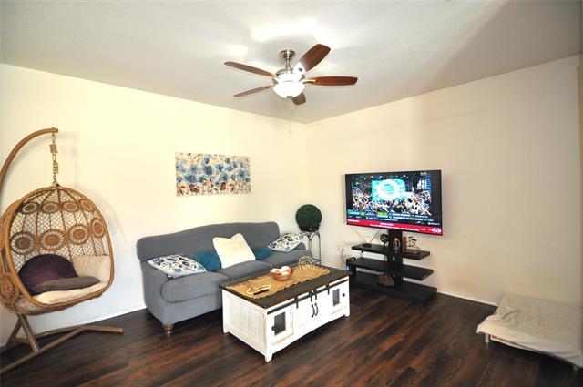 Building Photo - 7512 Howling Coyote Ln