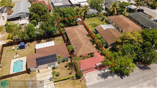 Building Photo - 323 NW 97th St