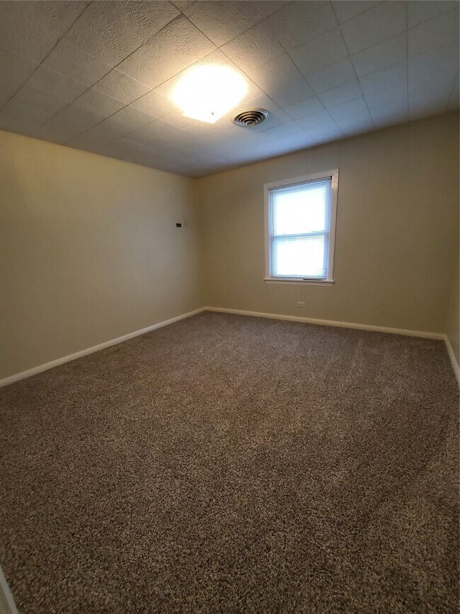 Building Photo - 1505 Millie St