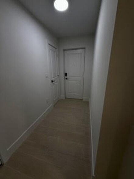 Entry Foyer with Closet - 9775 Alabama St