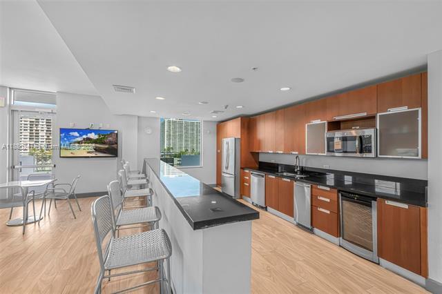 Building Photo - 7901 Hispanola Ave