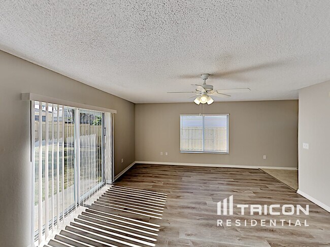 Building Photo - 4409 Reynolds Creek Ave
