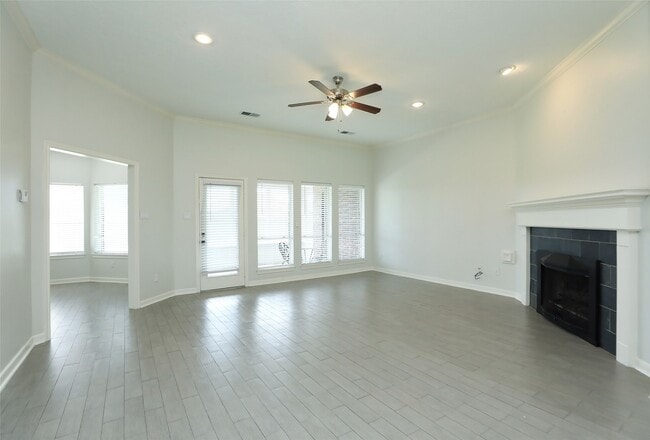 Building Photo - 24603 Haigshire Dr