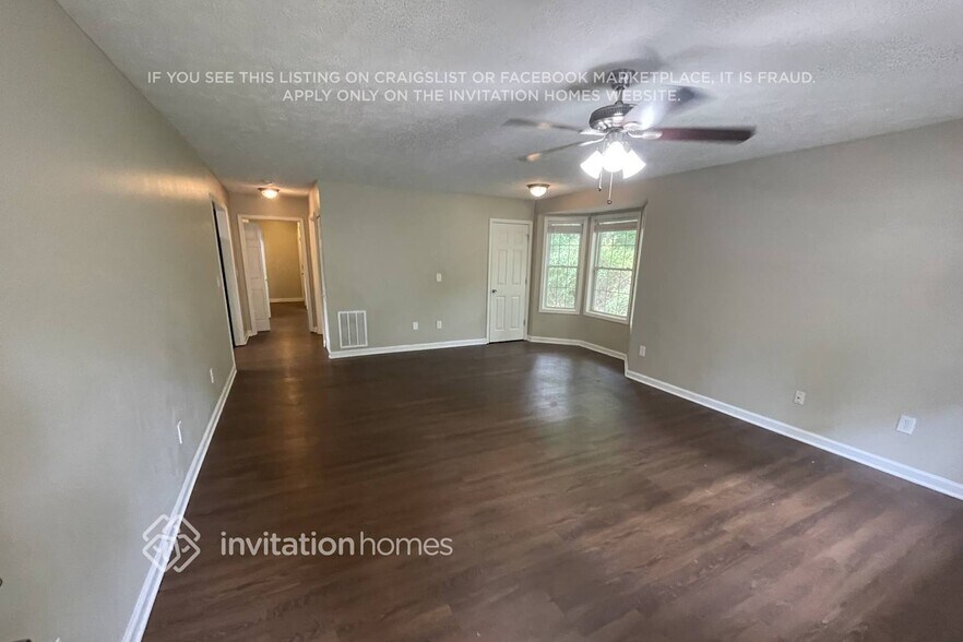 Building Photo - 8945 Ochil Ln