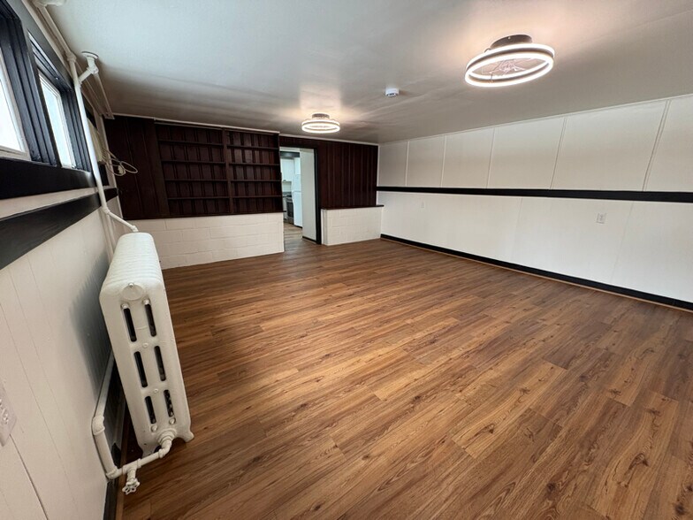 Building Photo - 1616 N Vermilion St