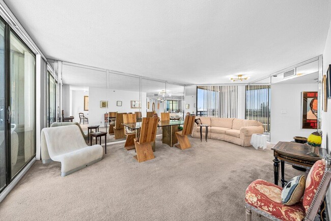 Building Photo - 3560 S Ocean Blvd