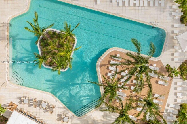 Building Photo - 159 NE 6th St