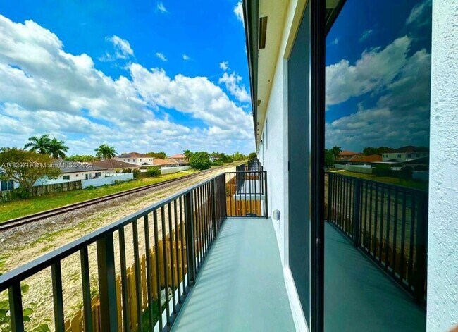 Building Photo - 15728 SW 136 Way