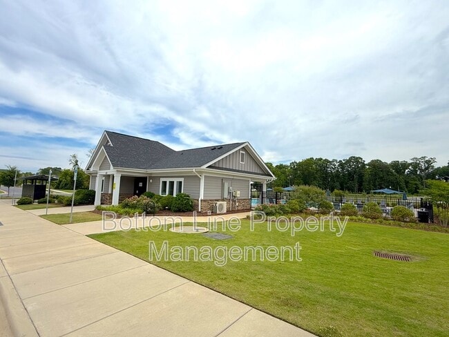 Building Photo - 629 Cranford Dr