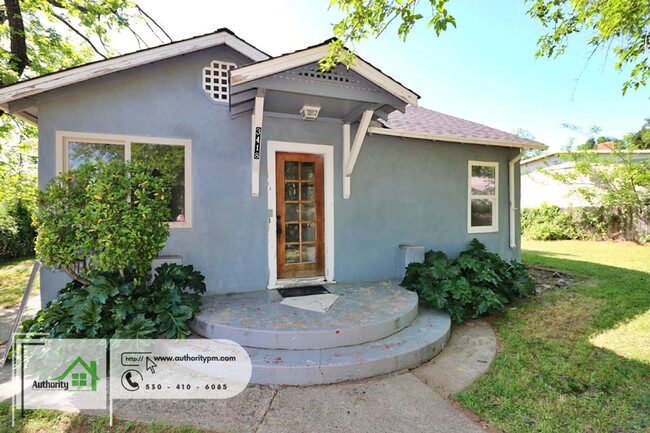 Building Photo - 3418 Park Way