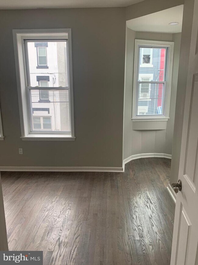 Primary Photo - 1719 N 25th St