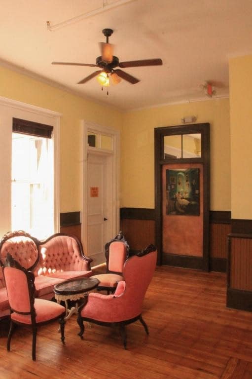 Building Photo - 610 Mulberry Street, #3