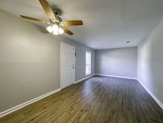 Living Room - 4539 Dakota St