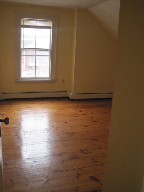 Building Photo - 450 Cumberland Ave