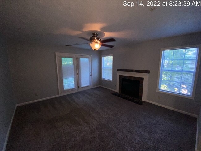 Building Photo - 217 Waterdown Dr