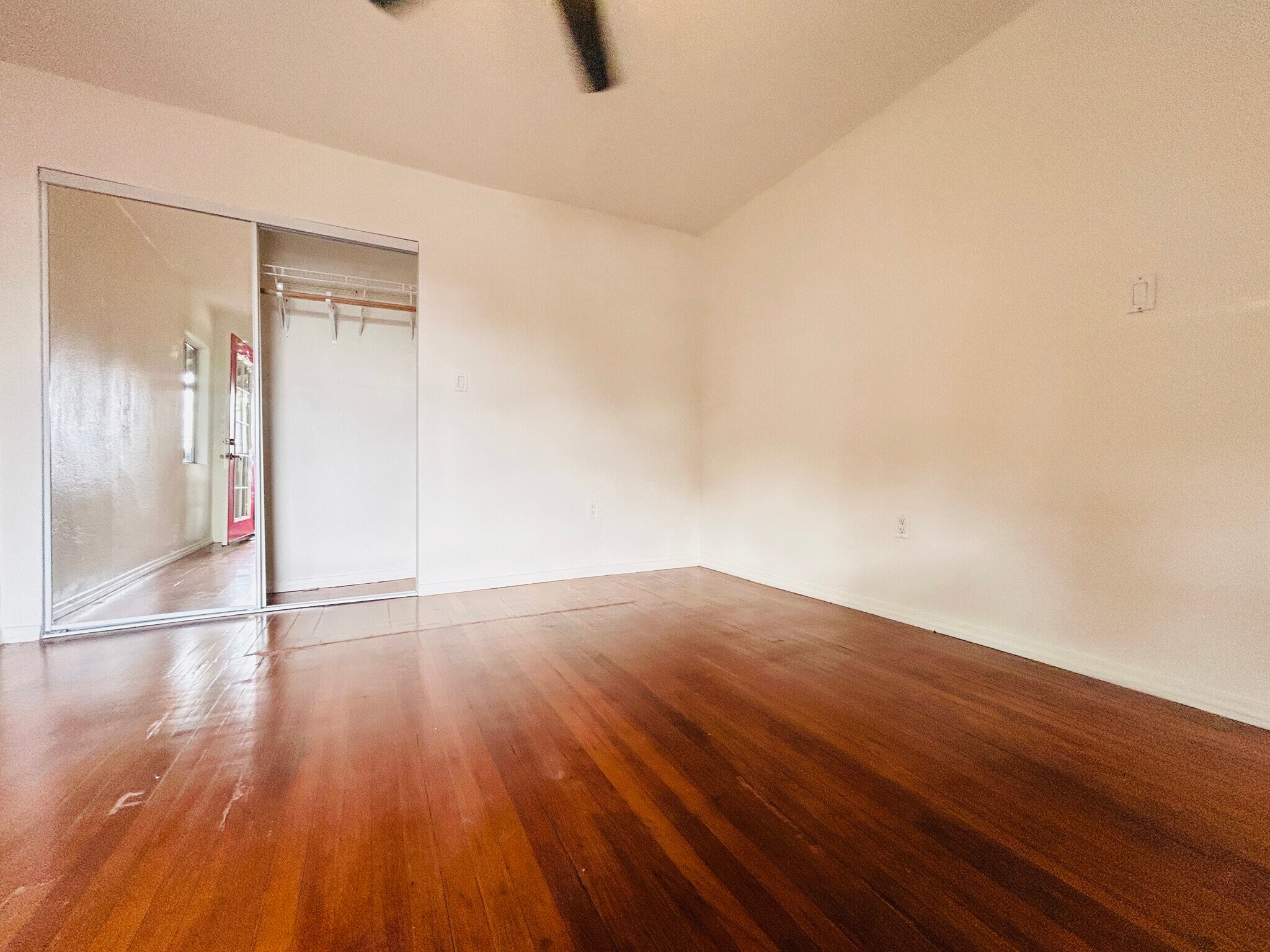 Building Photo - 1102 Westerly Ter