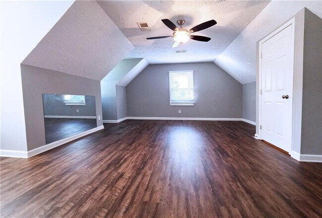 Building Photo - 1262 Melton Dr SW