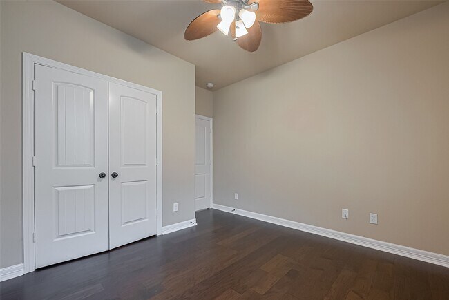 Building Photo - 25134 Alina Ln