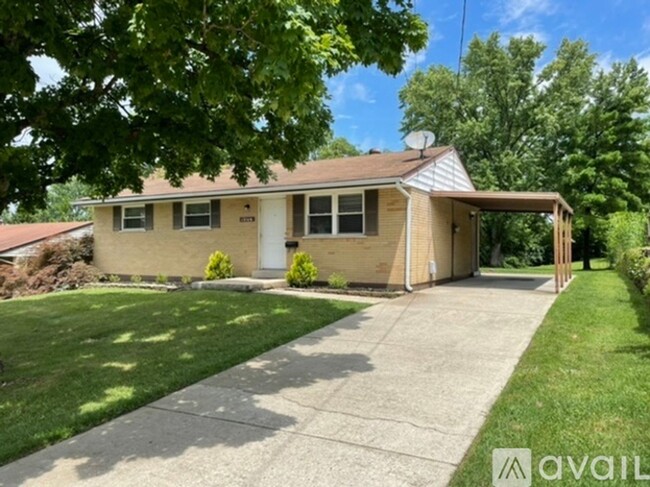 Primary Photo - 3 Bedroom 2 Bathroom House In Cincinnati W...