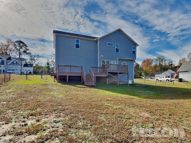 Building Photo - 232 Highcroft Cir