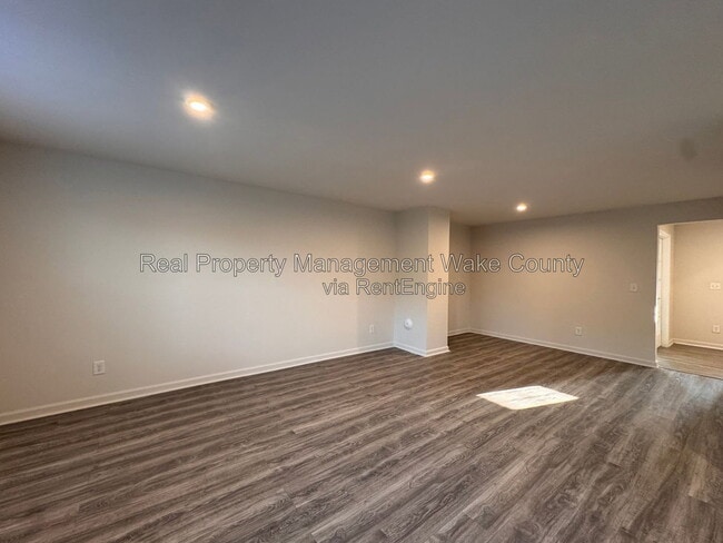 Building Photo - 8604 Red Canyon Way