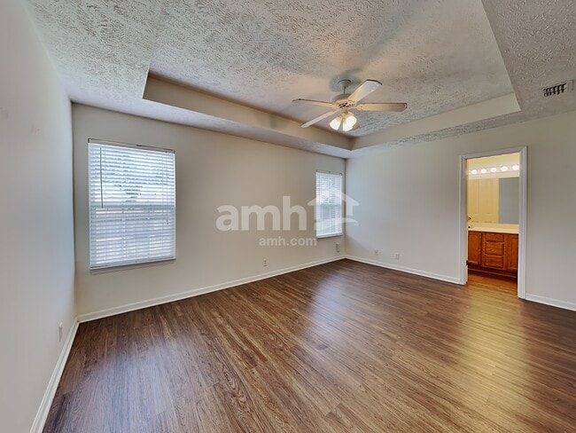 Building Photo - 1238 Dalmally Dr