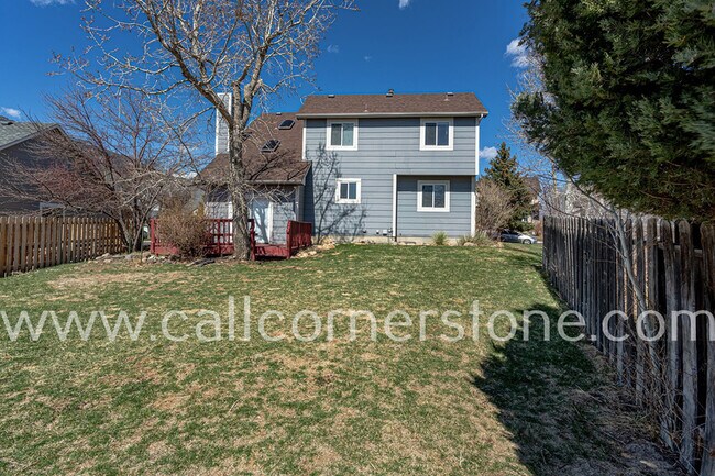 Building Photo - 940 Royal Crown Ln