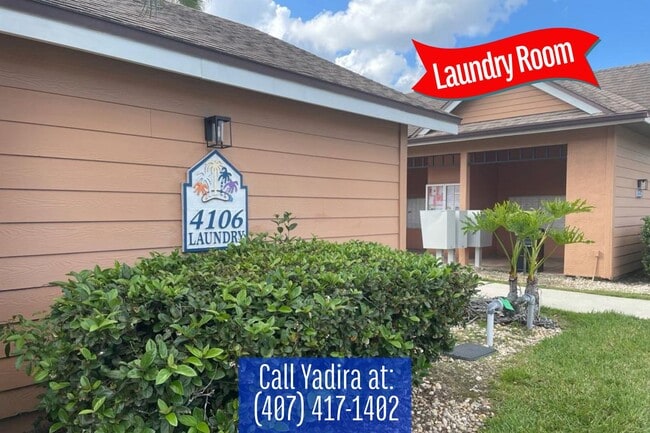 Building Photo - Beautiful third floor unit with 2 bedrooms...