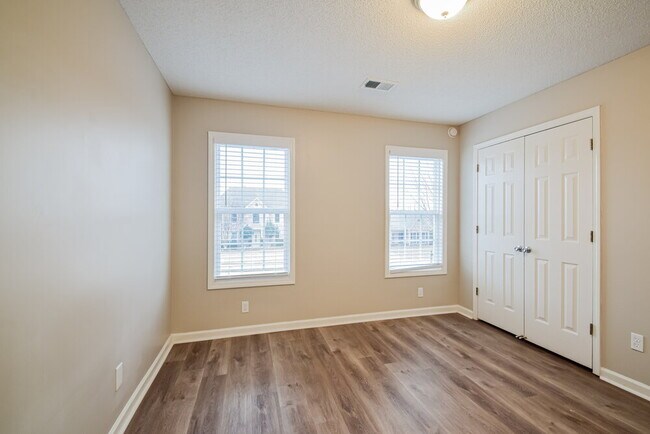 Building Photo - 4351 Zachary St