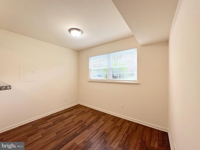 Building Photo - 9642 Hagel Cir