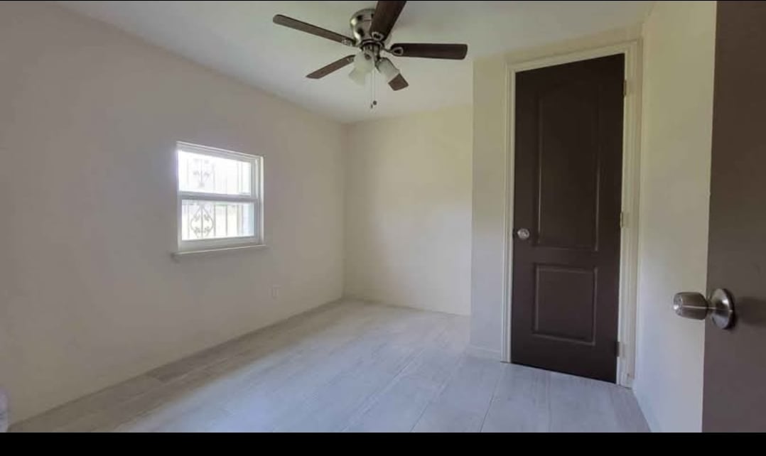 Building Photo - 41786 W Expressway 83