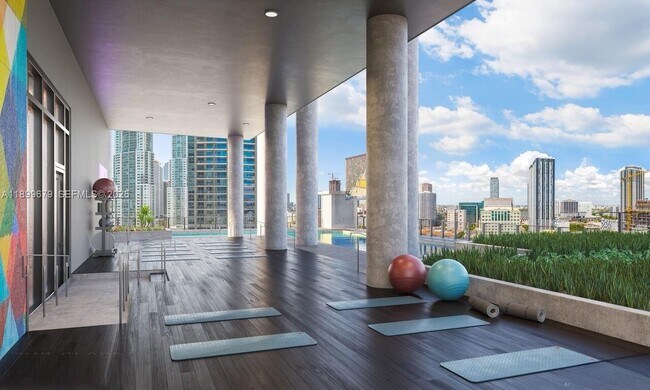 Building Photo - 398 NE 5th St