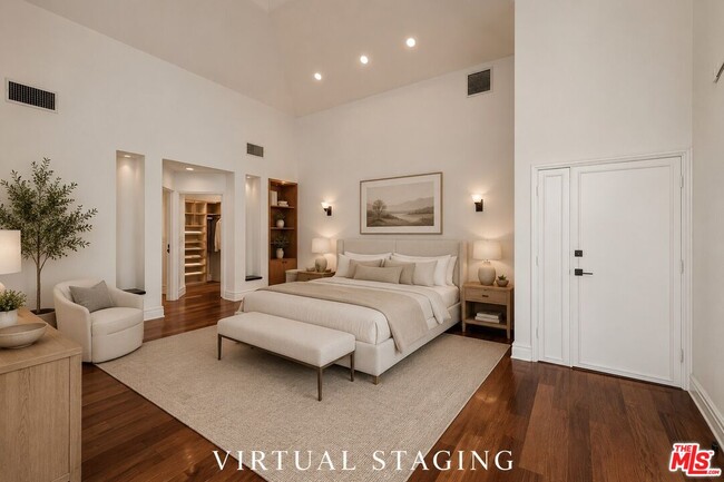 Building Photo - 7940 Vulcan Dr