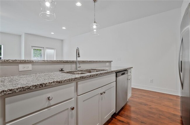 Building Photo - 6330 Scudders Dr