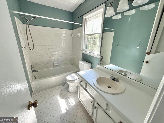 Building Photo - 2949 Governors Ct