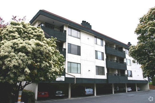 Primary Photo - Pacifica Apartments