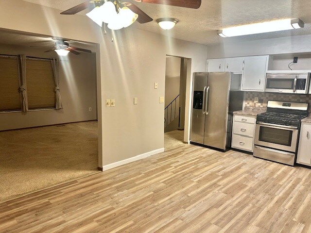 Building Photo - 224 Glenlake Dr