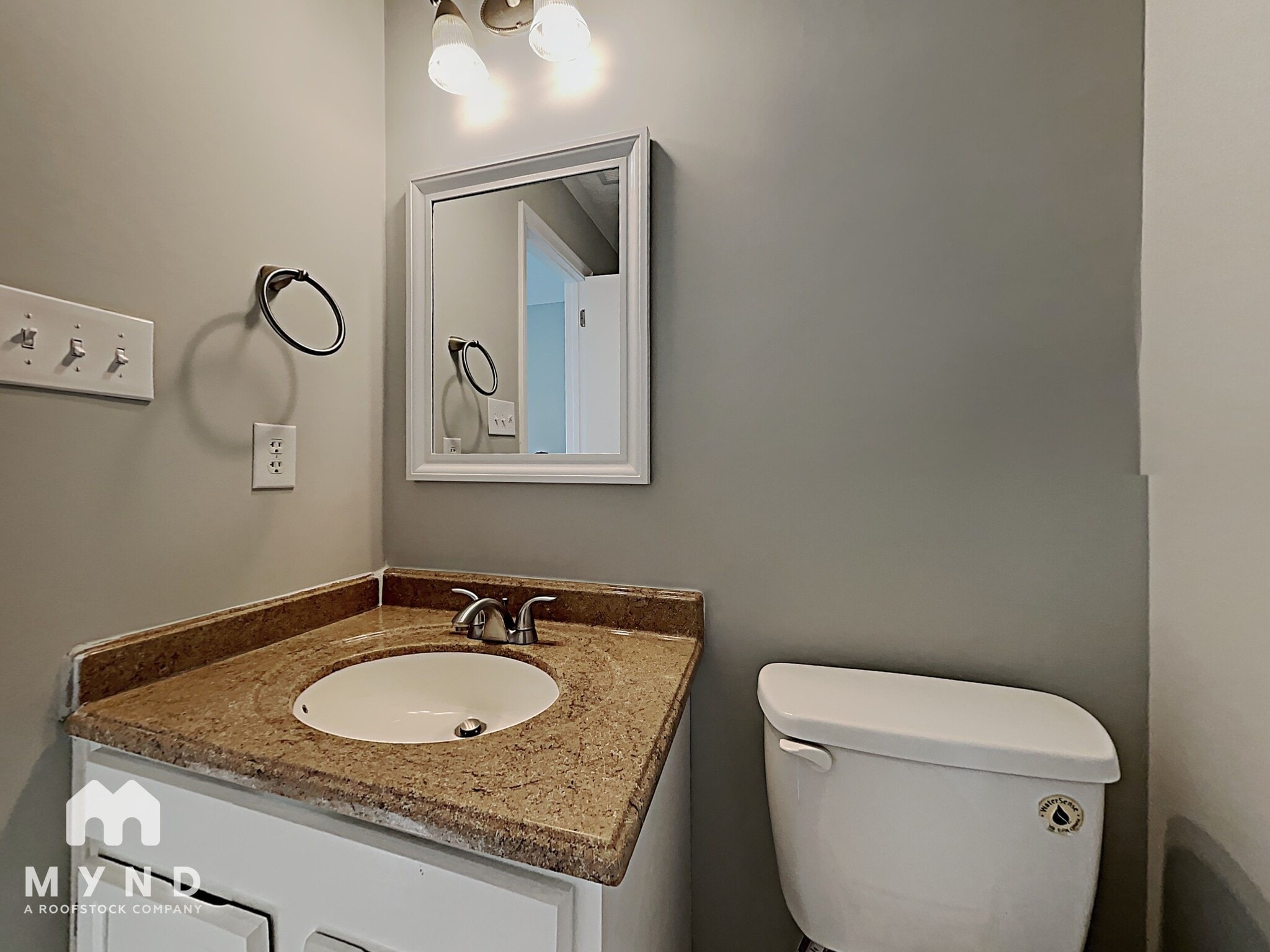 Building Photo - 1300 Newfound Hollow Dr