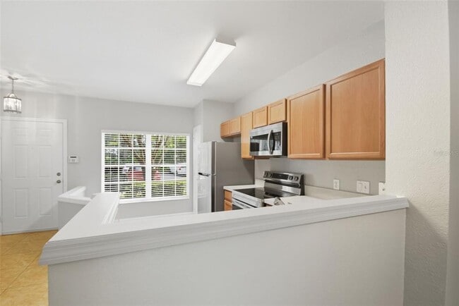 Building Photo - 1450 Stockton Dr