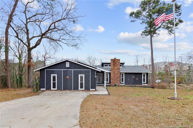 Primary Photo - 1716 Valley Ridge Dr