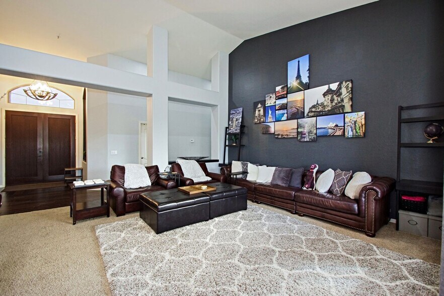 Building Photo - 29641 N 67th St