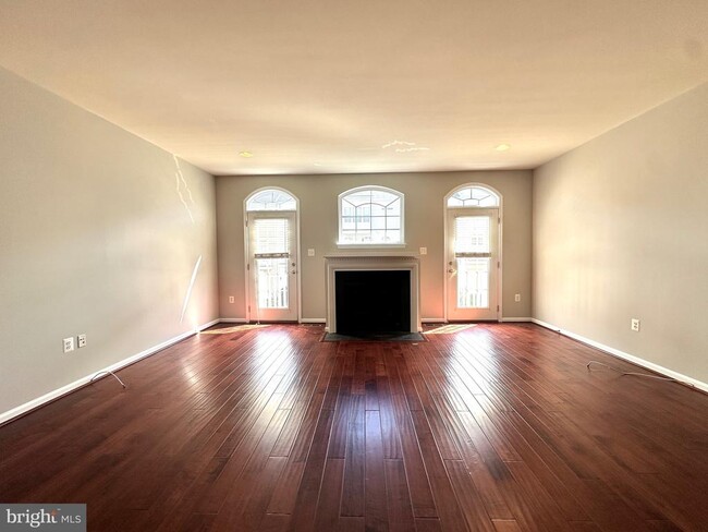 Building Photo - 42457 Malachite Terrace