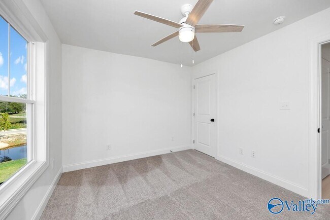 Building Photo - 101 Stenness Br