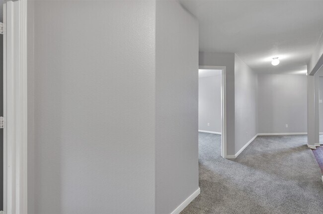 Building Photo - 4322 Medina River Loop