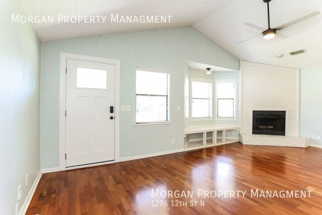 Building Photo - 1276 12th St N