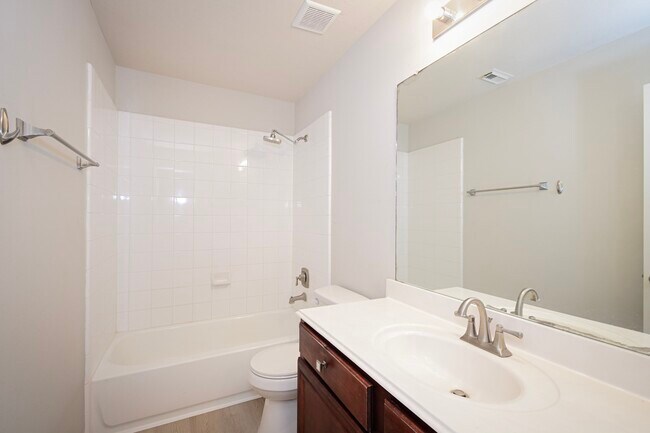 Building Photo - 3111 Myrtle Ranch Dr